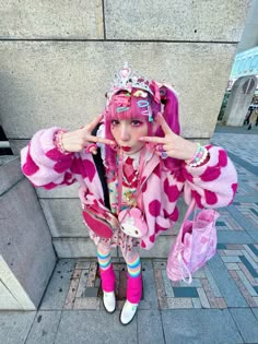 Harajuku Poses, Decora Kei Aesthetic, Cute Poses For Instagram, Kawaii Poses, Harajuku Fashion Decora