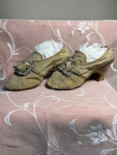 RARE Antique Original 18th Century 1750's Shoes. Water silk faille light tan fabric. The watered silk faille is all trimmed in a matching silk braid.  These shoes are, for their age, in very good condition.  There are pinholes on the tabs where the buckles would have been attached over the years.  Please NOTE; the buckles in the pictures are NOT original but will come with the shoes separately for you to attach. Bottom leather sole is mostly sueded now having lost the top layer, but still in ver 20s Shoes, 18th Century Shoes, Century Shoes, Historical Shoes, Tan Fabric, Gorgeous Shoes, Light Tan, Rare Antique, Vintage Shoes