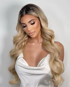 Long Hairstyles Blonde, Hairstyles Blonde Hair, Up Dos For Prom, Hairstyles Blonde, Simple Prom Hair, Gorgeous Hairstyles, Up Dos, Hoco Hairstyles, Hair Hoco