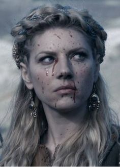 Lagertha Queen Lagertha, Lagertha Lothbrok, Alex Gray Art, Vikings History, Lagertha Hair, Drawing The Human Head, Viking Life