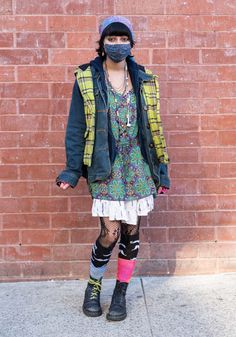 Hel Looks, Lower East Side, Cool Fits, Weekend Wear, Harajuku Fashion, East Side, Acid Wash, Put On