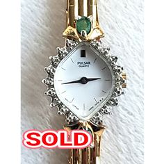 Genuine Diamonds & Emeralds Vintage Ladies Wrist Watch. Stored Away For Several Years In My Grandmother's Safe, It Will Require A New Battery. Other Than That, Excellent New Condition. Has Never Been Worn. Women Wrist Watch, Emerald Diamond, Vintage Diamond, Vintage Watches, Wrist Watch, Vintage Ladies, Emerald, Womens Sizes, Women Jewelry