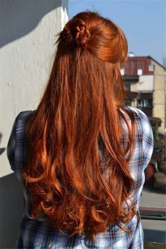 Redhead Hairstyles, Half Bun Hairstyles, Natural Red Hair, Ginger Hair Color, Beautiful Red Hair, Copper Hair Color, Black Hair Care, Auburn Hair