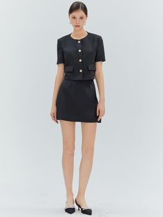 This product, the Venla Linen Mini Skirt, encapsulates timeless elegance in a contemporary design. With its high-waisted fit and straight silhouette, the skirt ensures a flattering shape for various figures. The simplicity of the design is punctuated by subtle detailing, making it a versatile piece for both casual and formal occasions. - The Venla Linen Mini Skirt offers a high-waisted design that elongates the figure and pairs seamlessly with cropped or tucked-in tops.- A clean, straight cut provides a timeless silhouette, while the skirt's minimalistic appeal is enhanced by fine stitching and discrete fastenings.- Constructed with quality linen, this skirt promises both durability and breathability for all-day comfort.- The inclusion of side pockets combines functionality with a cas Elegant Pleated Mini Skort, Chic Office Wear Pencil Skirt Suit, Elegant Lined Mini Skort, Elegant Mini Pencil Skirt For Summer, Elegant Mini Length Skort For Evening, Elegant Mini Skort For Evening, Elegant Mini Length Summer Pencil Skirt, Elegant Formal Mini Skirt For Summer, Elegant Short Summer Skirt