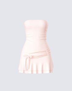 This pink jersey mini dress will give anyone a sweet tooth 🍬 With a layered ruffle skirt, an asymmetrical drop waist, shirring on waistband, and bow trim - this look will have you satisfying all their cravings 🤤 Drop Waist Dress Casual, Shifting Hogwarts, Soft Feminine Outfits, Layered Ruffle Skirt, Hogwarts Dr, Feminine Outfits, Outfit Inso, Ruffle Outfit, Pink Jersey