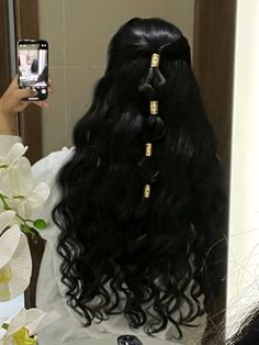 Hairdos For Curly Hair, Hair Stylies, Long Black Hair, Hair Stylist Life, Hair Inspo Color, Dream Hair, Httyd, Aesthetic Hair, Long Black