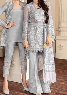 Baroque Embroidered Chiffon Master Copy Pakistani Dress - db11736 Kebaya Modern Dress, Pakistani Formal Dresses, Chiffon Sleeves, Pakistani Fashion Casual, Pakistani Dresses Casual, Pakistani Fashion Party Wear, Salwar Kamiz, Batik Fashion, Embroidered Chiffon