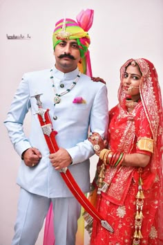 Rajput Couple Pose, Rajputi Cupal Pose, Rajput Couple Photoshoot, Dulha Single Pose, Dulha Dulhan Couples Photography, Rajput Couple, Rajputi Pose, Rajputi Couple, Rajput Photo