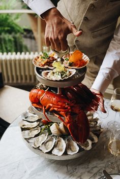 Live Maine Lobster poached or grilled with triple cooked fries and delicious garlic butter. Best enjoyed while wearing sunglasses on our terrace 🦞😎 #themaine #themainemayfair #london #mayfair #londonrestaurant #mayfairrestaurant #lobsterrestaurant #seafood #seafoodrestaurant #lobsterdish #lobster #oysters #oysterdish #scallops #finedininglondon #luxuryrestaurant #fancyrestaurant Luxury Seafood, Steak House Menu, Oyster Restaurant, Seafood Dinner Party, Crab Restaurant, Lobster Restaurant, Seafood Plates, Seafood Tower, Lobster Dishes