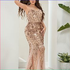 Outfits 😍😍
#haul#outfits#trends#hack#fashion#trends#usa Stitching Dresses, 파티 드레스, Engagement Ceremony, Evening Dresses For Weddings, Plus Size Kleidung, Plus Size Wedding, Outfits Fashion