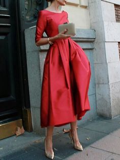 Elegant Satin Crew Neck Half Sleeve Plain Dress | stylewe Melting Lady Style, Formal Midi Dress Classy, Elegant Lady Outfits, Everyday Parisian, Mother Of The Bride Fashion, Chic Cocktail Dress, Cowl Top, Crew Neck Dress, Red Summer Dresses