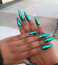 Nails Plain, Coral Nails, Unicorn Nails, Green Chrome, Blue Nail, Coffin Nails Designs, Chrome Nails, Rhinestone Nails, Gorgeous Nails