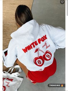 Size: S/M Cherry White Fox Hoodie, Hoodie And Shorts Set, White Fox Cherry Hoodie, Comfort Hoodie Brand, Brand Hoodie Design, Clothes Christmas Wishlist, Whitefox Boutique Hoodie, White Fox Sweat Set, White Fox Hoodie Aesthetic