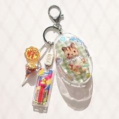 Calico Critters Families, Cool Keychains, Kawaii Core, Bead Charms Diy, Keychain Design, Sylvanian Families