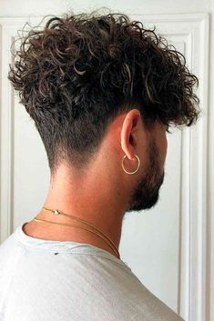 Top Hairstyles And Tips For Men With Curly Hair ★ Sassy Hairstyles, Fade Haircut Curly Hair, Taper Fade Curly Hair, Mens Hairstyles Curly, Men's Curly Hairstyles, Male Haircuts Curly, Curly Hair Fade, Men Haircut Curly Hair, Tapered Haircut