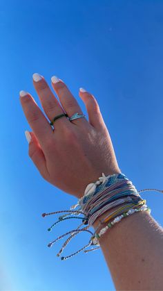 Beach Bracelets Diy, Aesthetic Beach Friends, Summer Cute Aesthetic, Sunset Bracelet, Beachy Bracelets, Surf Jewelry, Beachy Jewelry, Preppy Jewelry, Pretty Jewelry Necklaces