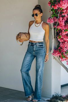 Sky Blue Raw Hem Straight Leg Jeans Cropped Blue Denim Pants, Blue Mid-rise Jeans For Day Out, Chic Cropped Blue Jeans, Casual Blue Cropped Pants, Raw Hem Straight Leg Jeans, Facebook Style, Sunglass Chain, Jean Trends, Denim Flares