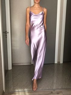 This silk satin slip dress can be worn as a bridesmaid dress, party and date dress and for many other occasions. Made of satin silk. DESCRİPTİON:  -Adjustable straps.  -Designed for a slim but relaxed fit.  -Unlined. -Cut on the right side. İt is a custom made dress, tailored according to your preferences, you can choose the length of the dress and order it without cut on the right side. While ordering write your bust, waist and hips measure, so the dress will be made to your size. Please enquire if you're interested in different color. SIZING INFO: XS/34/US4: bust: 82-86cm (32-33 inch) waist 64-66 cm (24-25 inch)  S/36/ US6: bust: 86-88cm (33-34 inch) waist: 66-68 cm (25-26 inch) M/38/ US8: bust: 88-92 cm (34-36 inch) waist: 68-72 cm (26-28 inch) L/40/ US10:  bust: 92-94 cm (36-37 inch) w Lavender Silk Dress, Lilac Satin Dress, Purple Silk Dress, Silk Bridesmaid Dresses, Slip Dress Outfit, Lavender Bridesmaid Dresses, Silk Wedding Dress, Lavender Dresses, Satin Bridesmaid Dresses