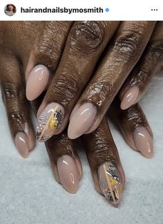 Brown Polish Nail Designs, Yellow And Brown Nails, Nails December, Almond Shaped Nails Designs, Mac Store, Shaped Nails