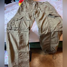 Low Waist Size 0 Cargo Pants From Garage Been Worn Twice Green Garage, Green Cargos, Garage Jeans, Cargo Pants Color, Cotton Cargo Pants, Pants Color, Low Waist, Waist Size, Shopping List