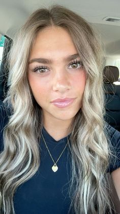 #hair #makeup Hair Color For Green Eyes And Fair Skin, Hairstyles With Wavy Hair, Hazel Eyes Blonde Hair, Green Eyed Blonde, Hair Inspo Color Blonde, Hair Colors For Green Eyes, Brownish Blonde Hair, Hair Color For Green Eyes, Blonde Hair Dark Eyebrows