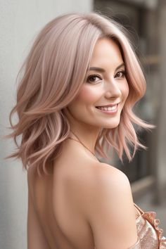 hair color ideas for brunettes Hair Colors For Blue Eyes, Rose Gold Hair Blonde, Blond Rose, Pastel Pixie, Rose Blonde, Hair Colorful, Hair Color Caramel, Peach Hair