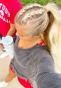 hair, blonde, summer, pic inspo, preppy Race Day Hair, Tennis Hairstyles, Tennis Hair, Cute Volleyball Hairstyles, Cute Sporty Hairstyles, Running Hairstyles, Soccer Hairstyles, Soccer Hair, Track Hairstyles