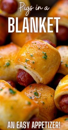 Close-up image of a tray filled with cocktail sausages wrapped in a golden brown crescent roll and garnished with parsley. Sausage Wrap, Thanksgiving Appetizers Easy, Cocktail Sausages, Fast Dinner, Appetizer Ideas, Popular Snacks, Delicious Thanksgiving, Crescent Roll Dough, Crescent Roll