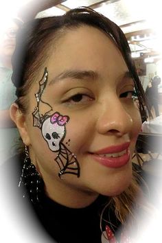 Painting Balloons, High Cartoon, Face Painting Halloween Kids, Monster Face Painting, Easy Halloween Face Painting, Paint Tattoo, Halloween Face Paint, Festival Face Paint