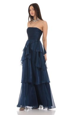 Ballgown Style Prom Dress, Deep Blue Formal Dress, Dark Blue Homecoming Dress Long, Winterball Dresses Long, Prom Dresses Not Tight, Dark Blue Hoco Dress Long, Winter Dance Dresses Long, Navy Dress Long, Winter Formal Dresses Flowy