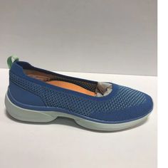 Vionic Women’s Kallie, Blue Slip-On Sneakers, Size 5m - Condition Is New With Box. - Uf Sporty Flat Walking Shoes With Arch Support, Blue Sporty Walking Shoes With Cushioned Footbed, Casual Blue Round Toe Walking Shoes, Casual Blue Walking Shoes With Round Toe, Blue Casual Walking Shoes For Spring, Casual Blue Walking Shoes For Spring, Blue Flat Sneakers With Cushioned Footbed, Functional Blue Walking Shoes With Cushioned Footbed, Functional Blue Sneakers For Light Exercise