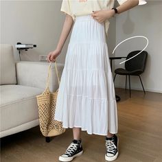 Olivia Mark - White High-Waisted Maxi Skirt with Ruffle Hem Black Chiffon Shirt, Chiffon Skirts, Linen Patchwork, Skirt With Ruffle Hem, Skirts Vintage, Pleats Pattern, Long Skirt Summer, Maxi Rok, High Waisted Maxi Skirt