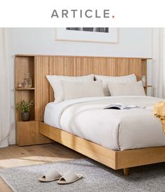 Interior Design Inspo Bedroom Ideas Natural Wood, Guest Bedroom Wall Ideas, Kouva Headboard, Japandi Ideas, Best Bed Frames, Bed Headboard Ideas, Walnut Bedroom, Simple Bed Designs, Living Colors