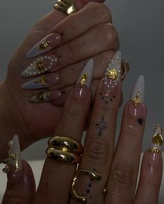 Virgo Inspired Nails, Greek Goddess Nails, Quinceanera Inspiration, Nails Business, Nail School, Cowboy Nails, Gold Chrome Nails, Brow Lift, Pearl Nails