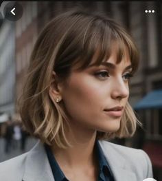 Short Hair Fringe, Kort Bob, Blonde Hair Transformations, Mom Hairstyles, Hair Color And Cut, Short Hair Haircuts, Short Hair With Bangs, Short Blonde Hair