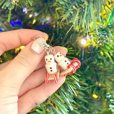 Fun Christmas gift ideas Clay Snowman, Marshmallow Snowman, Snowman Earrings, Clay Ideas, Fun Christmas, Christmas Earrings, Christmas Fun