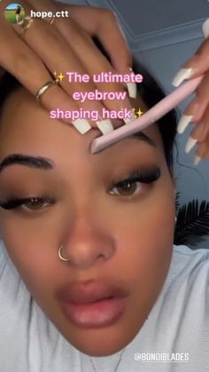 Eyebrow Hack How To Do Eyebrows With Razor, How To Pluck Eyebrows Shape, Eyebrow Shaping For Thick Eyebrows, How To Shave My Brows, Cleaning Up Eyebrows, How To Do My Brows, Doing My Eyebrows, Shaping Eyebrows At Home, How To Do Ur Brows