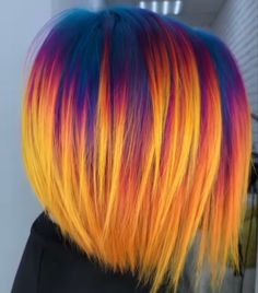 Short Bright Colored Hair, Copper And Blue Hair, Weird Hair Colors, Punk Hair Color, Bright Color Hair, Exotic Hair Color, Holographic Hair