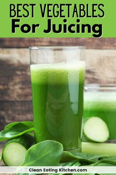 the best vegetables for juicing are in glasses with cucumbers and green leaves