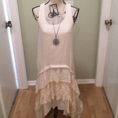 This Is A Brand New With Tags Special Ivory Hi-Low Dress. It Is A Gauzy Type Material With Spectacular Lace Detail. Almost Looks Bridal. It Is Lined As Well. 0027 Modern Vintage Dress, Hi Low Dresses, Ivory Lace, Modern Vintage, Lace Detail, High & Low, High Low Dress, High Low, Vintage Dresses