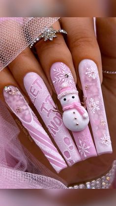 Christmas Nail Designs Long Nails, Pink Christmas Nails Acrylic Long, Snow Design Nails, Pink Snow Nails, Snowman Acrylic Nails, Pretty Christmas Nails Acrylic, Christmas Nails Nail Art, Christmas Nails Acrylic Pink, Red Holiday Nails Acrylic