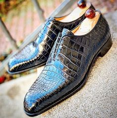 Crocodile Leather Shoes, Alligator Dress Shoes, Mens Dress Hats, Leather Shoes For Men, Alligator Shoes, Black Alligator, Office Suit, Crocodile Shoes, Formal Office