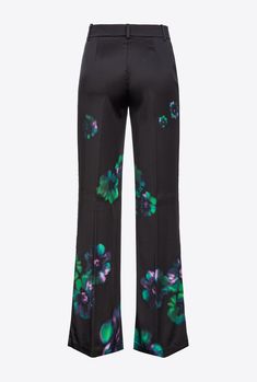 Tailored-style trousers in matte satin fabric with fade-effect floral print. Regular waist with belt loops, wide legs and slanted side pockets. Fastened with zip and covered hook. The main fabric is made with 51% EcoveroTM viscose, from responsibly managed forests and produced with environmentally friendly processes.