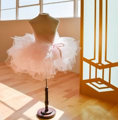 Spectacular DIY Kids Tea Party Ideas Homemade Tutu, Tutu Craft, Tutu Diy, Make A Tutu, Diy Tutu Skirt, Diy Tutus, Diy Fashion No Sew, Tutu Tutorial, No Sew Tutu