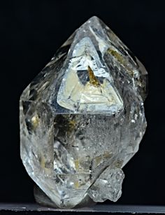 9 Dimensions, Diamond Quartz, Rare Gems, Gems And Minerals, Crystal Gems, Diamond Cluster, Diamond Crystal, Rocks And Minerals