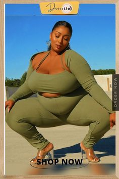 Plus Size Long Sleeve Tops+pants 3 Piece Tracksuit Casual Green Fitted Pant Set, Fitted Green Pant Set For Loungewear, Plus Size Lounge Wear Outfit, Plus Size Long Sleeve Tops, Michelle And Barack Obama, Plus Size Baddie Outfits, Big Women Fashion, Green Long Sleeve Top, Flattering Outfits