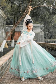 Cultural Fashion, Hanfu Traditional, Lolita Outfits