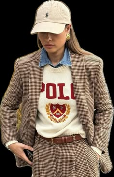 English Country Fall Outfits, Ralph Lauren Outfit Inspiration, Fall Ralph Lauren Outfits, Winter Polo Outfit, Polo Winter Outfits, Winter Ralph Lauren, Ralph Lauren Polo Aesthetic, Old Money Hiking Outfit, Preppy Vintage Outfits