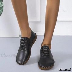 Olivia Mark - Classic Low-Top Leather Loafers for Casual and Business Attire Beef Tendon, Mom Shoes, Trending Flats, Platform Loafers, Casual Flat Shoes, Women Oxford Shoes, Comfortable Flats, New Sneakers, Business Attire