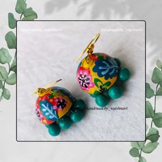 handmade terracotta jewellery, hand painted with floral theme #terracotta #jhumka #terracottajewellerydesigns #jewellerydesign #jewellery #earringshandmadebeaded #jhumki #clayart #clayjewelry #handmade #handcrafted #indianfashion #floraljewellery #floral #aesthetic #jewelryaddict #jewelrytrends #jewelrydesigner #instagram #instajewelry Clay Jhumka, Paper Diy, Fancy Jewellery